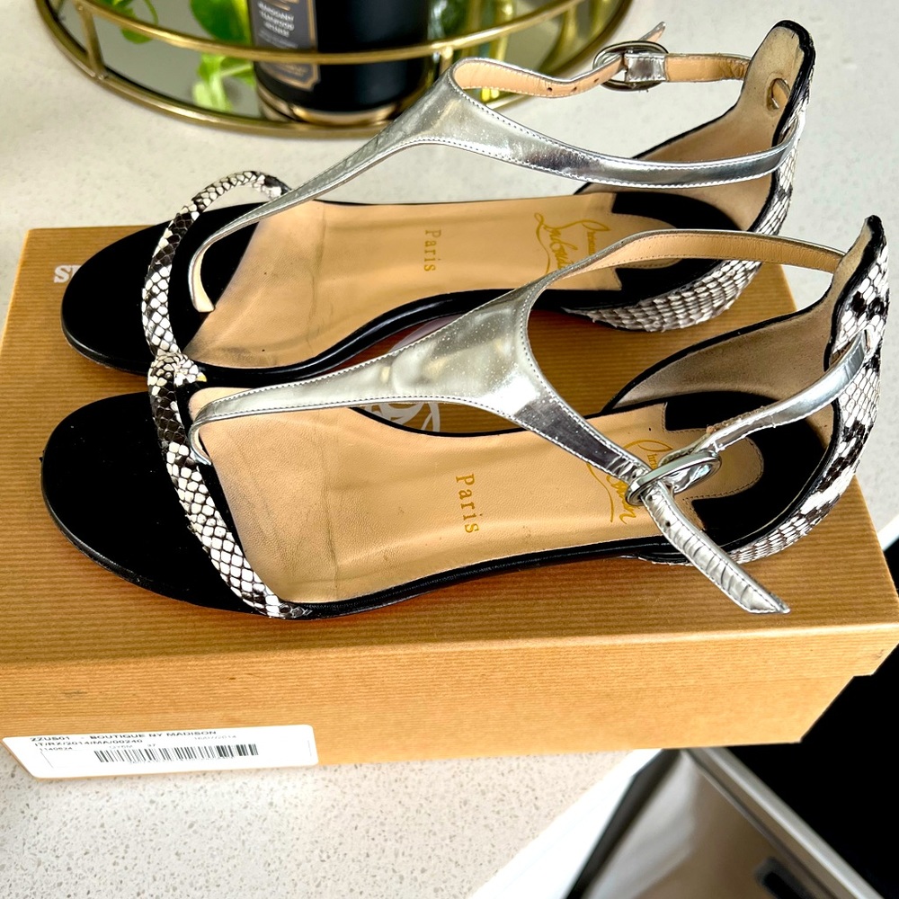 Christian Louboutin Athena Flat PYT Luc/specchio